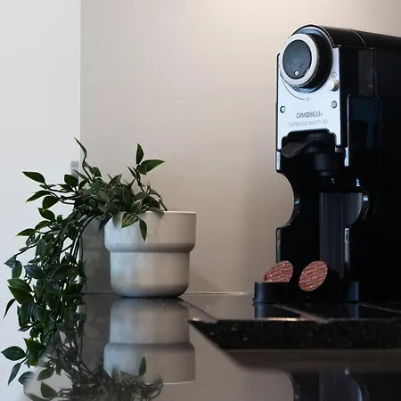 The Concierge - Amazing Pool & Sunshine Apartman *