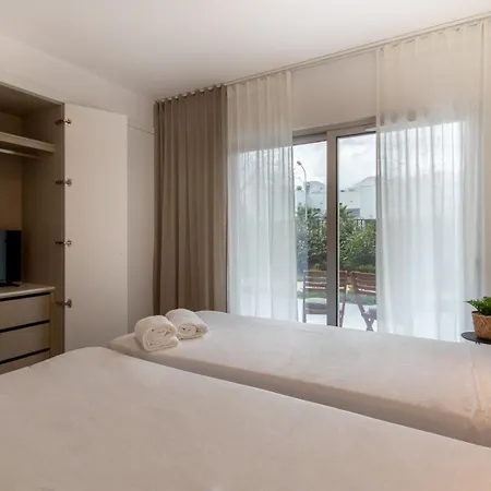 The Concierge - Amazing Pool & Sunshine Albufeira