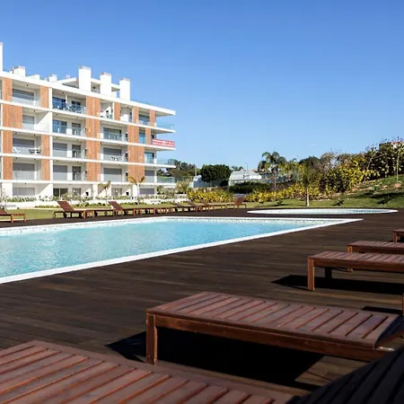 The Concierge - Amazing Pool & Sunshine Apartment Albufeira