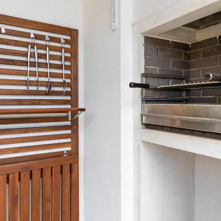 The Concierge - Amazing Pool & Sunshine