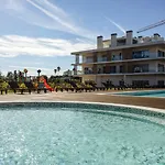 The Concierge - Amazing Pool & Sunshine